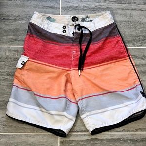 🌿GUC boys swim trunks, size 23🌿